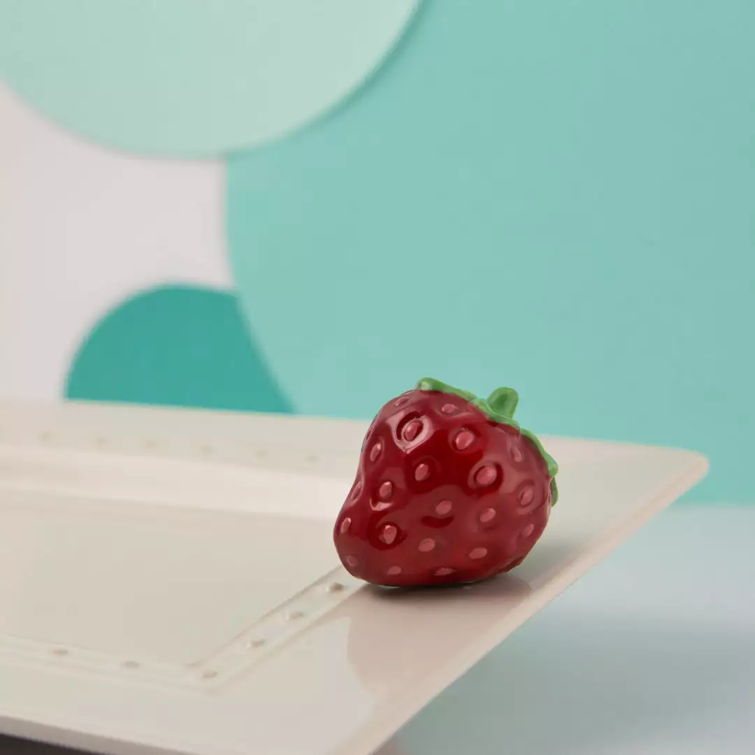 Nora Fleming Tabletop Nora Fleming Mini Strawberry A142 1 Nora Fleming Tabletop Nora Fleming Mini Strawberry A142